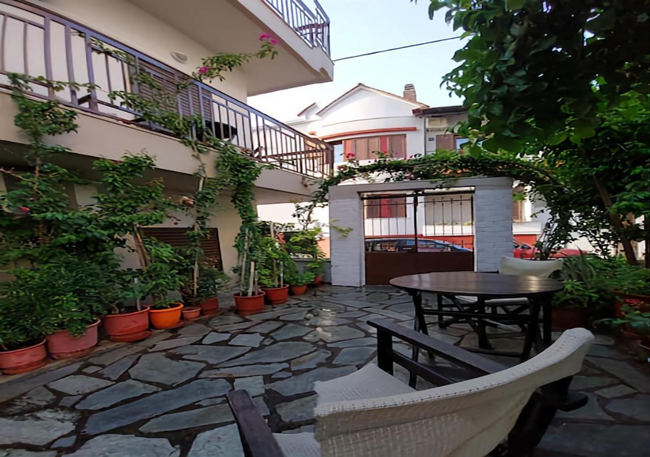 Polemarhos Guest House 6 กาลัมปากา ภายนอก รูปภาพ